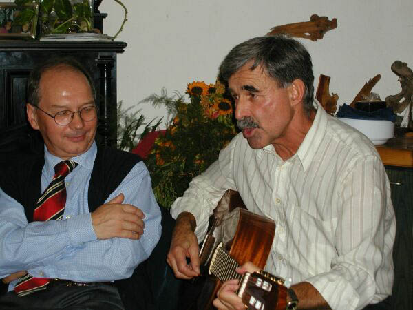 CarmenGuitar2